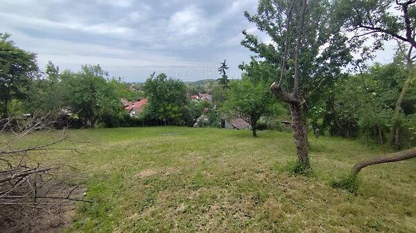 Eladó földterület Balatonendréd