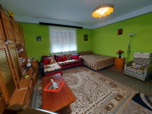 Eladó ház Encsencs