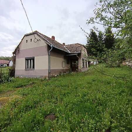 Eladó ház Nagybakónak