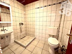 Eladó üzleti Kecskemét