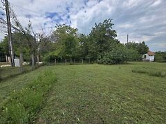 Eladó földterület Balatonlelle