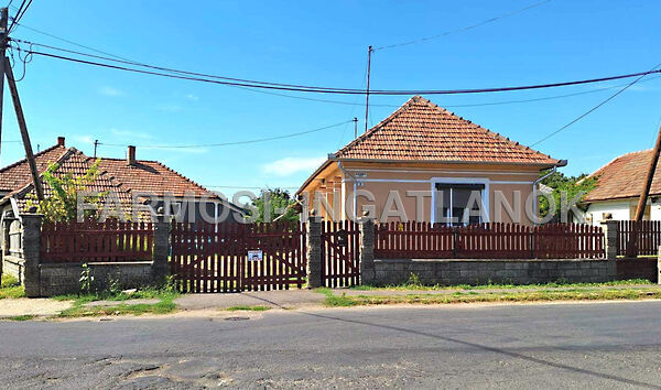 Eladó ház Szentistván