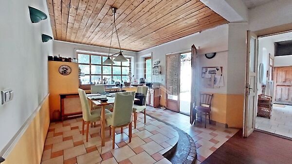 Eladó ház Sóskút