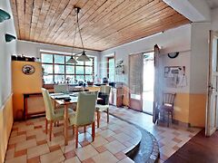 Eladó ház Sóskút