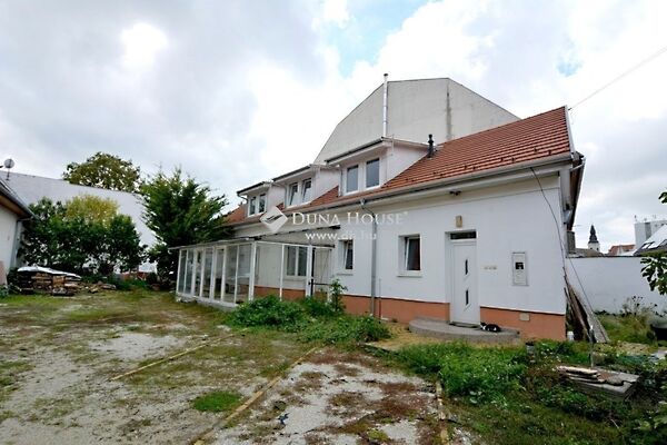 Eladó ház Kecskemét