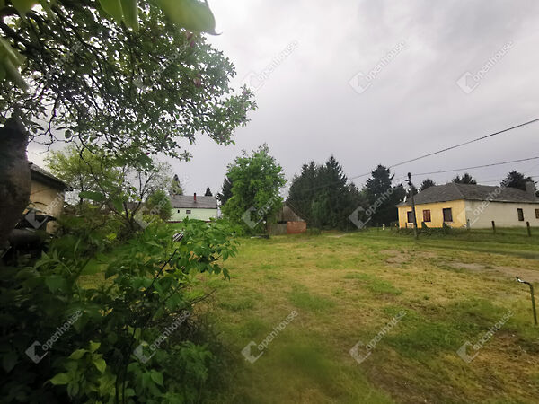 Eladó földterület Őrtilos