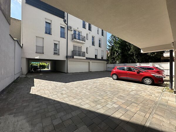 Eladó üzleti Szombathely