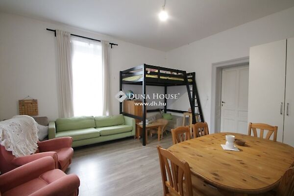 Eladó lakás Szombathely