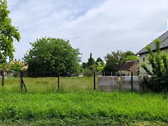 Eladó földterület Siófok