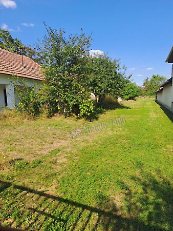 Eladó üzleti Poroszló