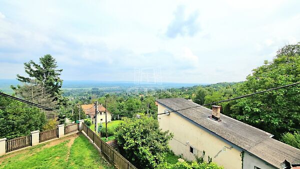 Eladó ház Leányfalu