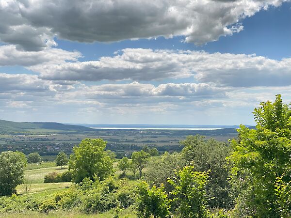 Eladó nyaraló Balatonhenye