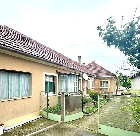 Eladó ház Palotabozsok