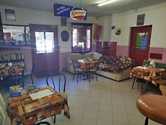 Eladó üzleti Dunaújváros