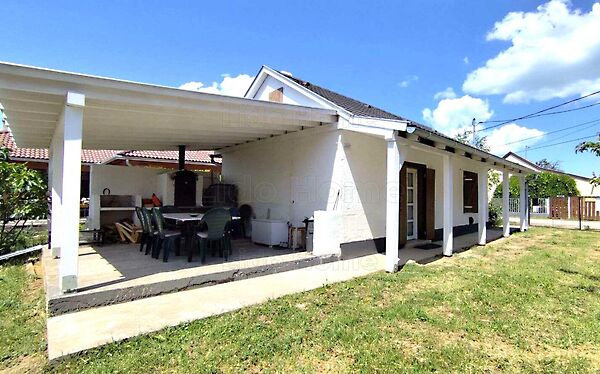 Eladó ház Balatonszárszó