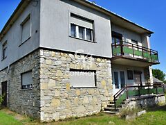Eladó ház Bánd