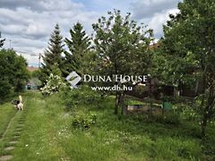 Eladó földterület Budakalász