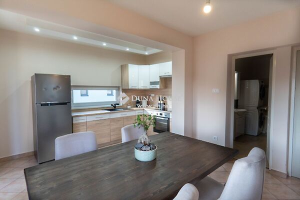 Eladó ház Halászi