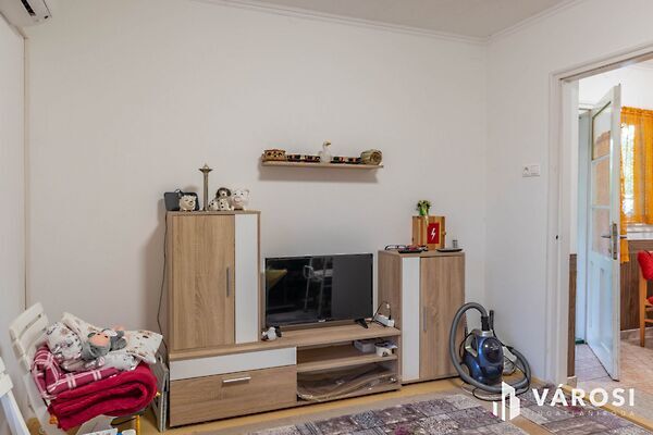 Eladó földterület Békés