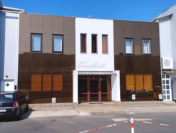 Eladó üzleti Győr