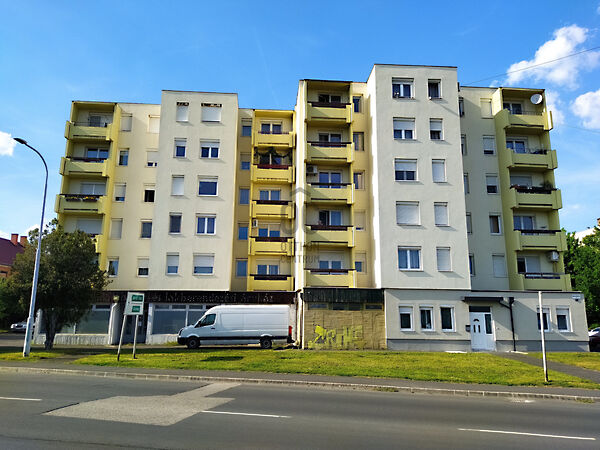 Eladó lakás Tapolca