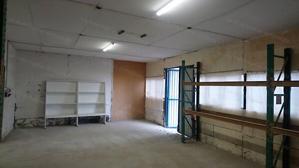 Kiadó ipari Komárom