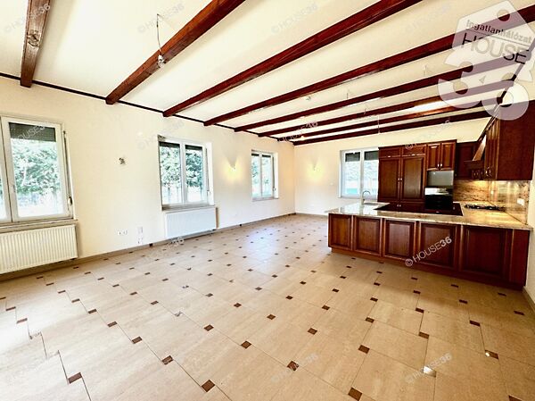 Eladó ház Jakabszállás