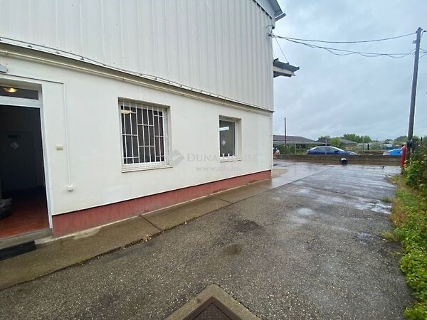 Eladó ipari Kistarcsa