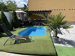 Eladó ház Budapest, XV. kerület