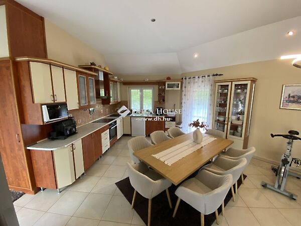 Eladó ház Békéscsaba