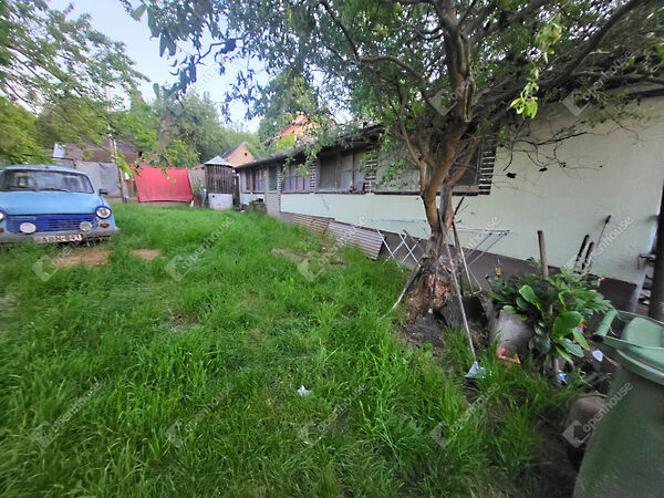 Eladó ház Neszmély