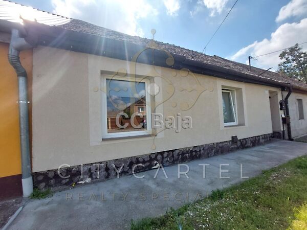 Eladó ház Baja, Bajaszentistván