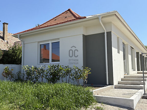 Eladó ház Bakonyszentlászló