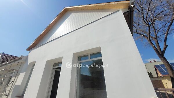 Eladó üzleti Jászberény