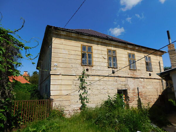 Eladó ház Hőgyész