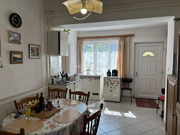 Eladó ház Máriakálnok