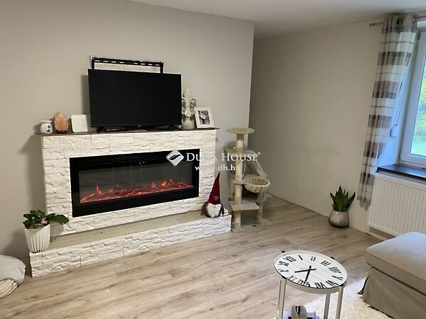 Eladó ház Nagypall