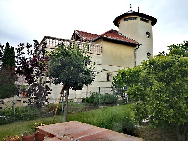 Eladó ház Gödöllő