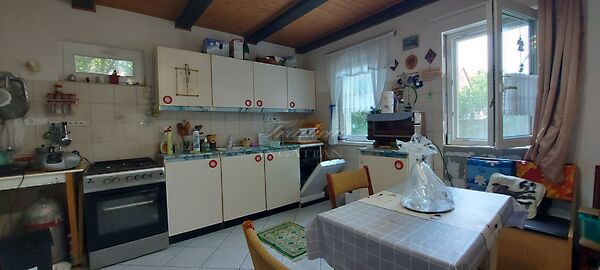 Eladó nyaraló Győr, Rabkert