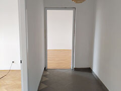 Eladó lakás Debrecen