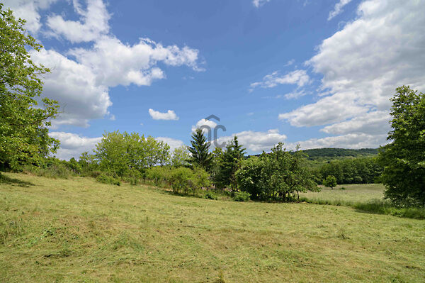 Eladó földterület Várvölgy