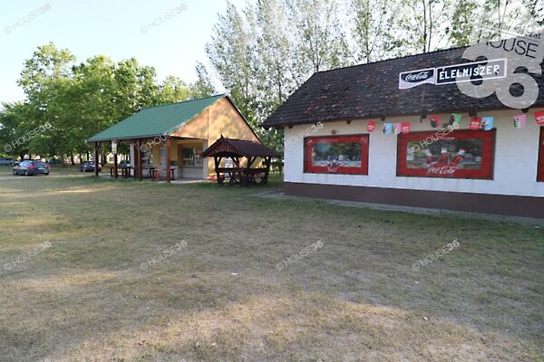 Eladó üzleti Soltvadkert