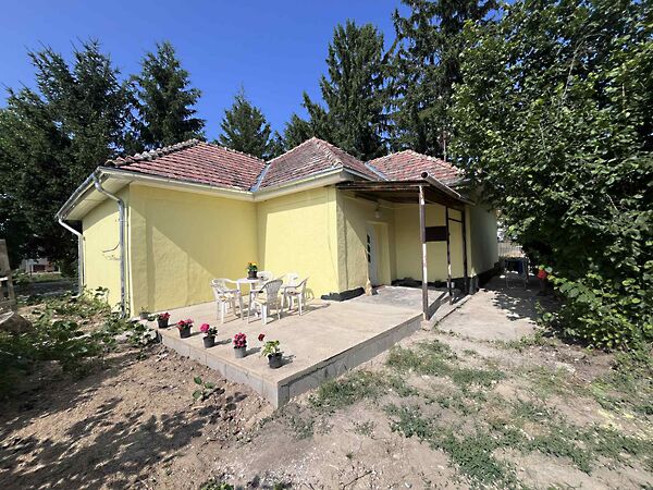 Eladó ház Balatonboglár, Szőlőskislak