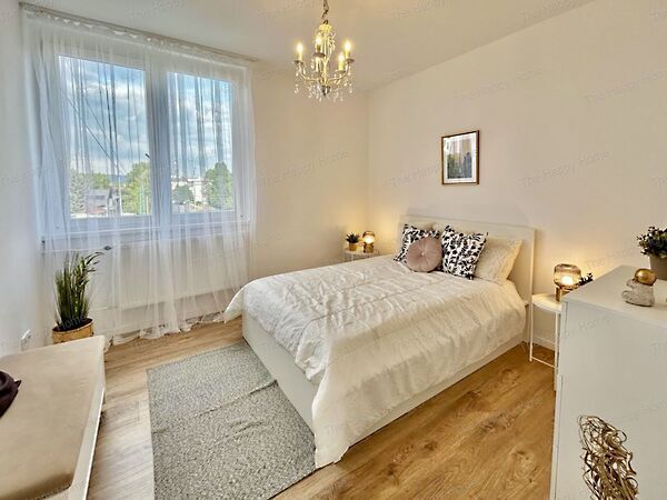 Eladó lakás Keszthely