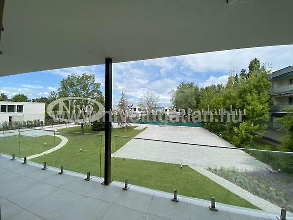 Eladó lakás Balatonlelle