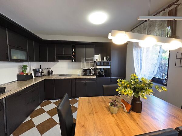 Eladó ház Veresegyház