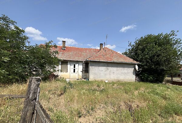 Eladó ház Rém