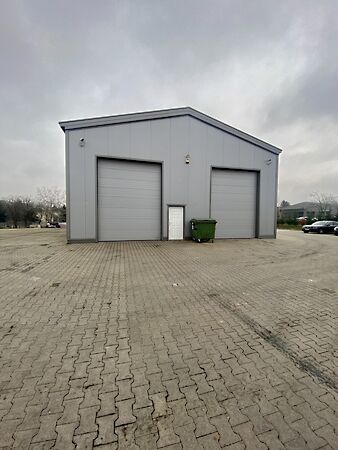 Eladó ipari Tatabánya