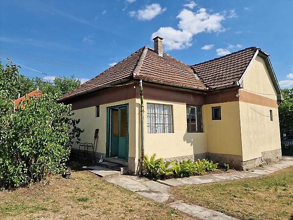 Eladó ház Dunakeszi