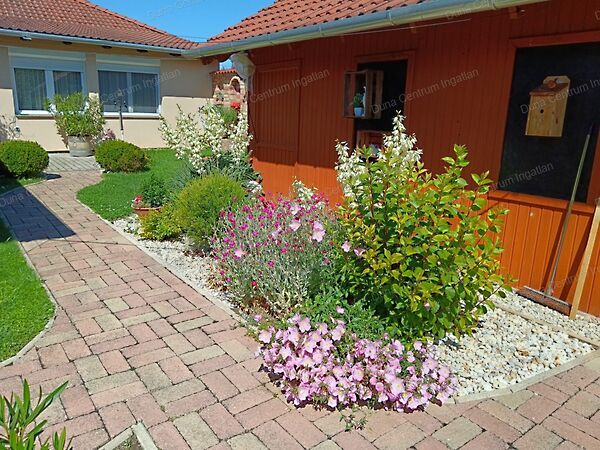 Eladó ház Balatonberény